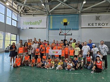 Әр пастағы қуаныш: Herbalife пен Ирбис Алатау «Солнышко» орталығының балаларына арналған баскетбол шеберлік сабағын өткізді